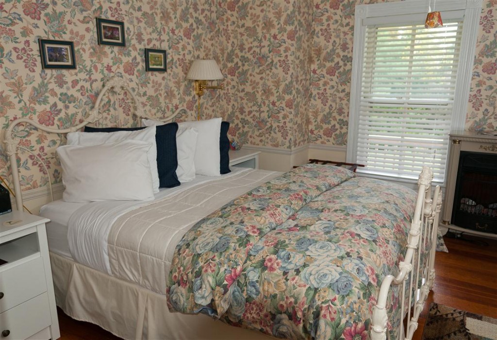 Victorian Bed And Breakfast Inn Lexington Virginia